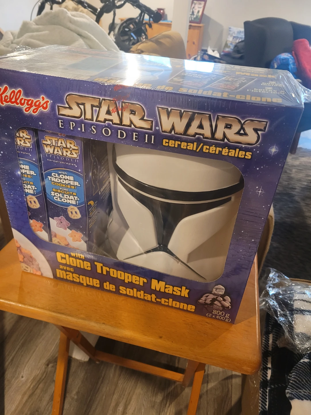 Kellogg's Star Wars Episode II Cereal with Clone Trooper Mask - photo 2