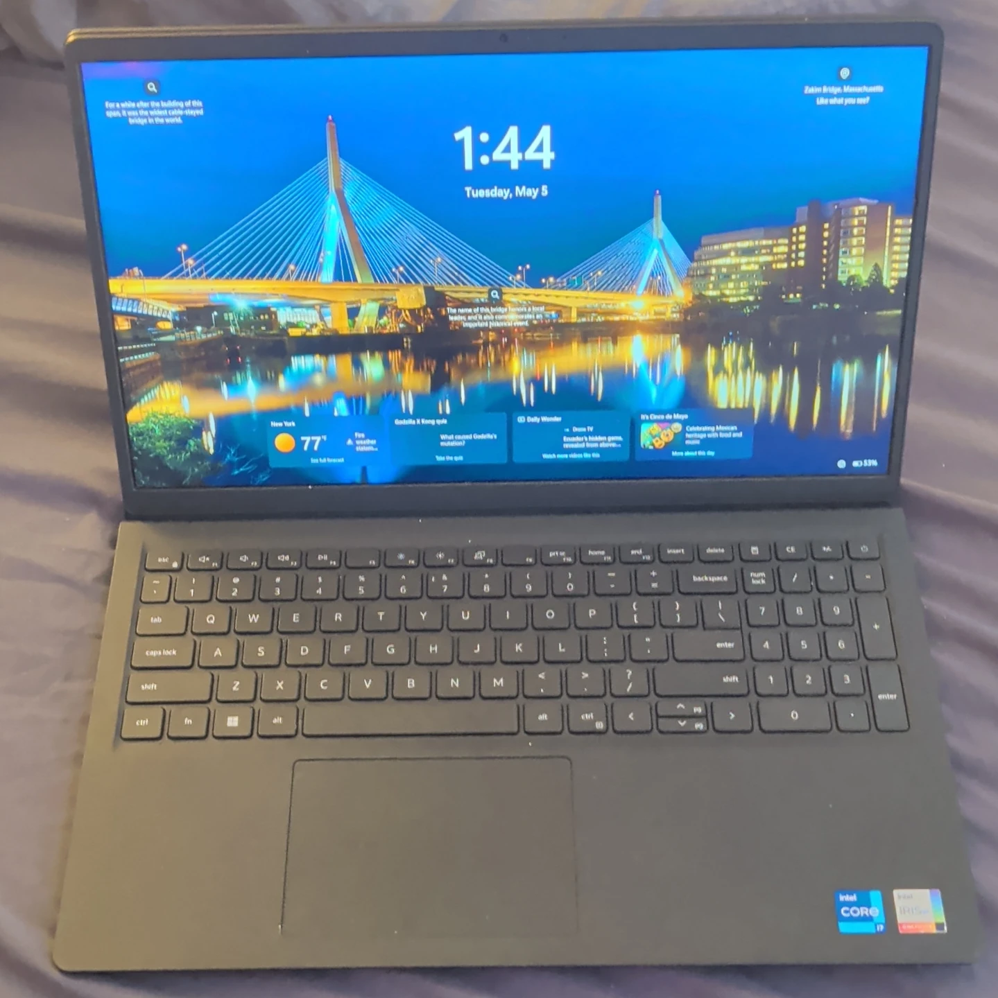 Dell Inspiron 15 3520