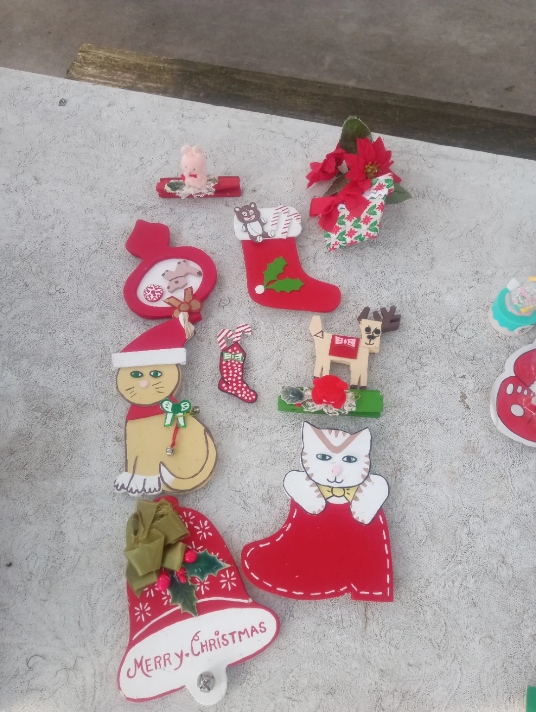 Christmas Decorations -vintage 1980s handmade Ornaments Lot - photo 2