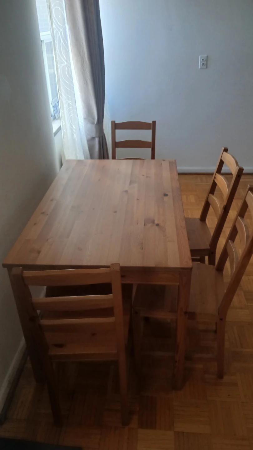 Couch Table Lamp Diner Table - photo 4