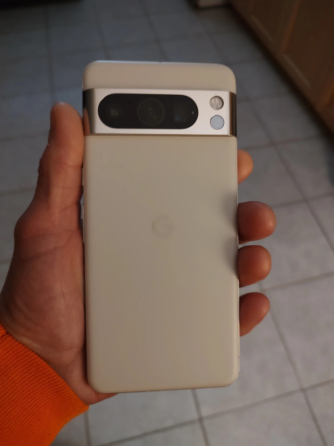 Pixel 8 pro 12/128g like new - photo 2