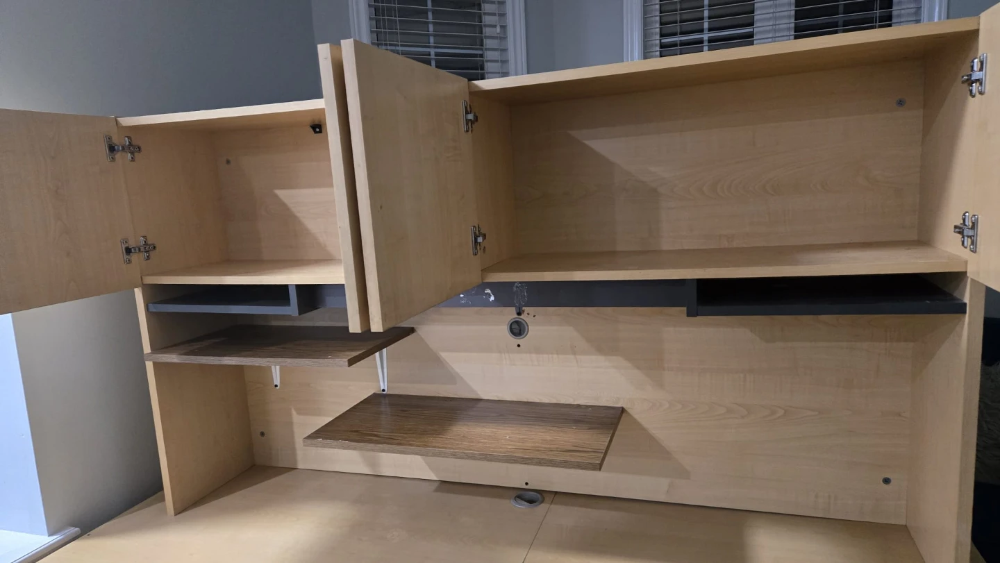 L-shaped desk with hutch and cabinets - photo 2