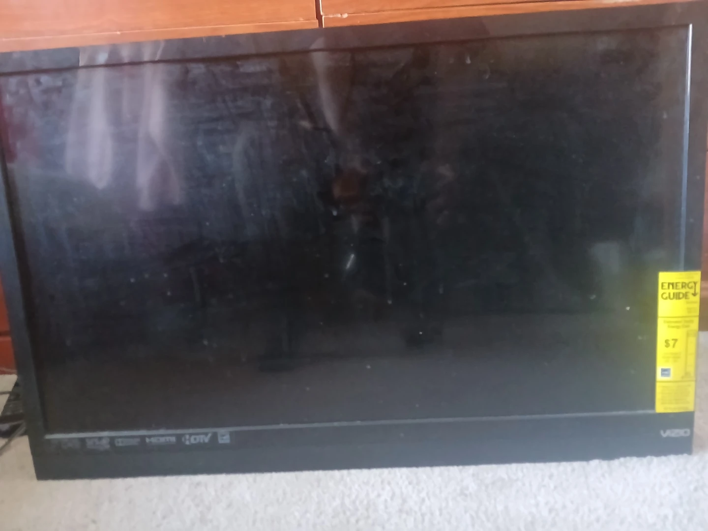 VIZIO 32" Flat Screen TV