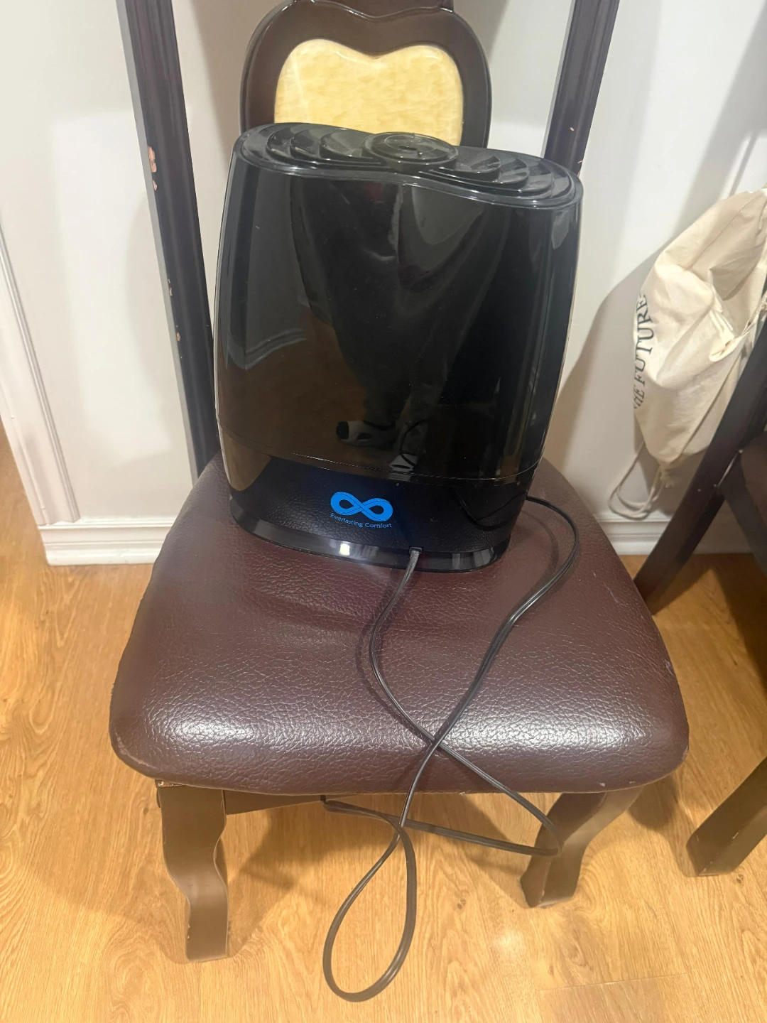 Black Air Humidifier - photo 2
