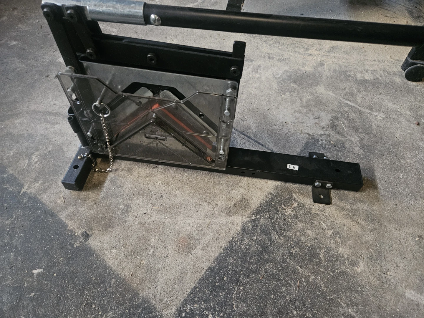 This is a heavy-duty portable cardboard edge protector cutter. - photo 4