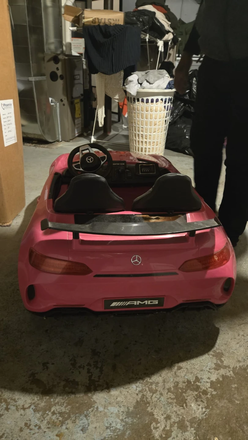 Pink Mercedes-Benz AMG Ride-On Car for Kids - photo 2