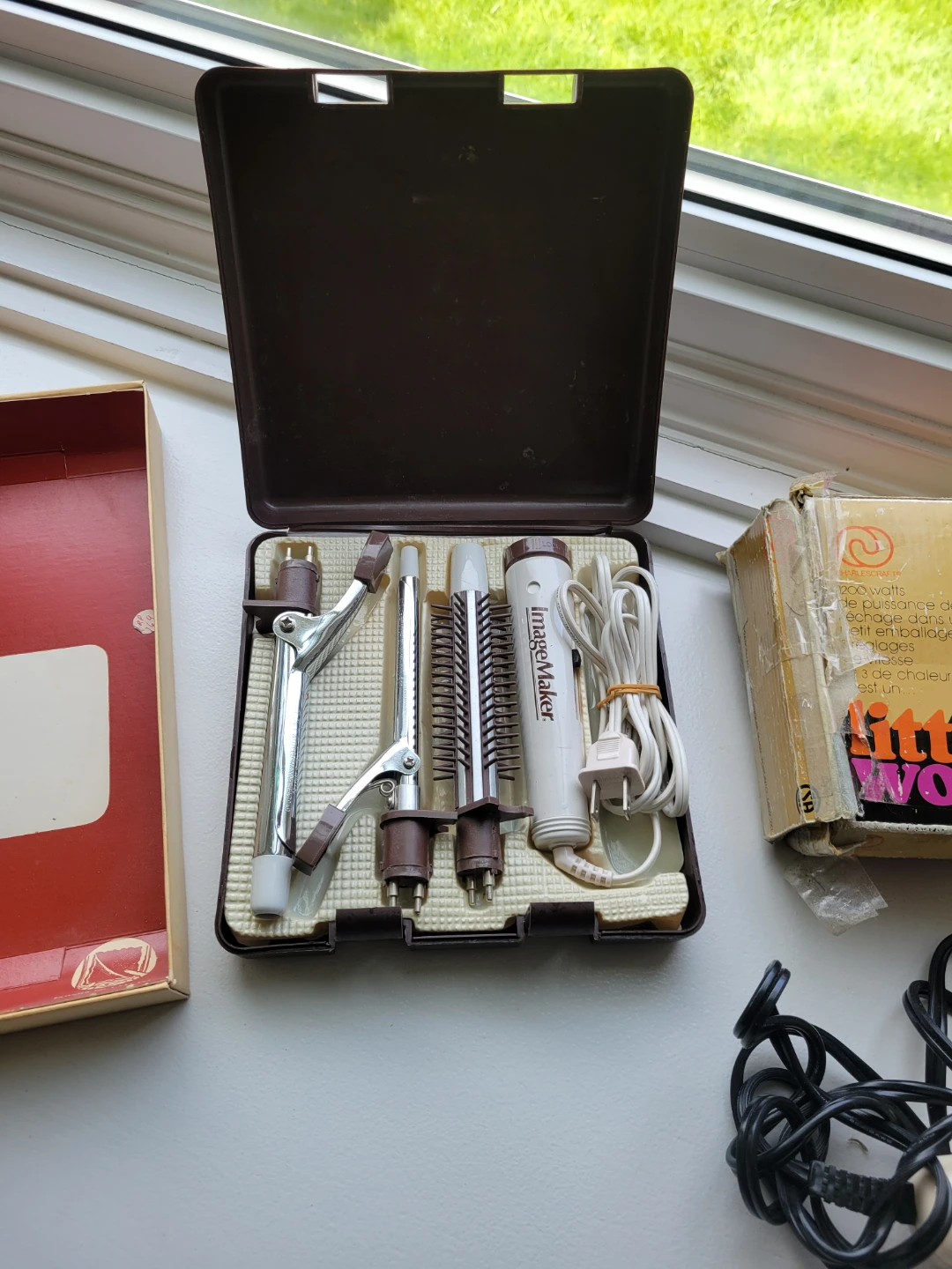 Vintage Curling Iron.Vintage Blow Dryer.Vintage Hot Water Bottle - photo 4