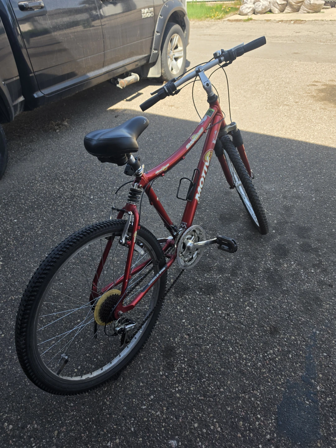 Mooty Mountain Bike - Red - photo 3