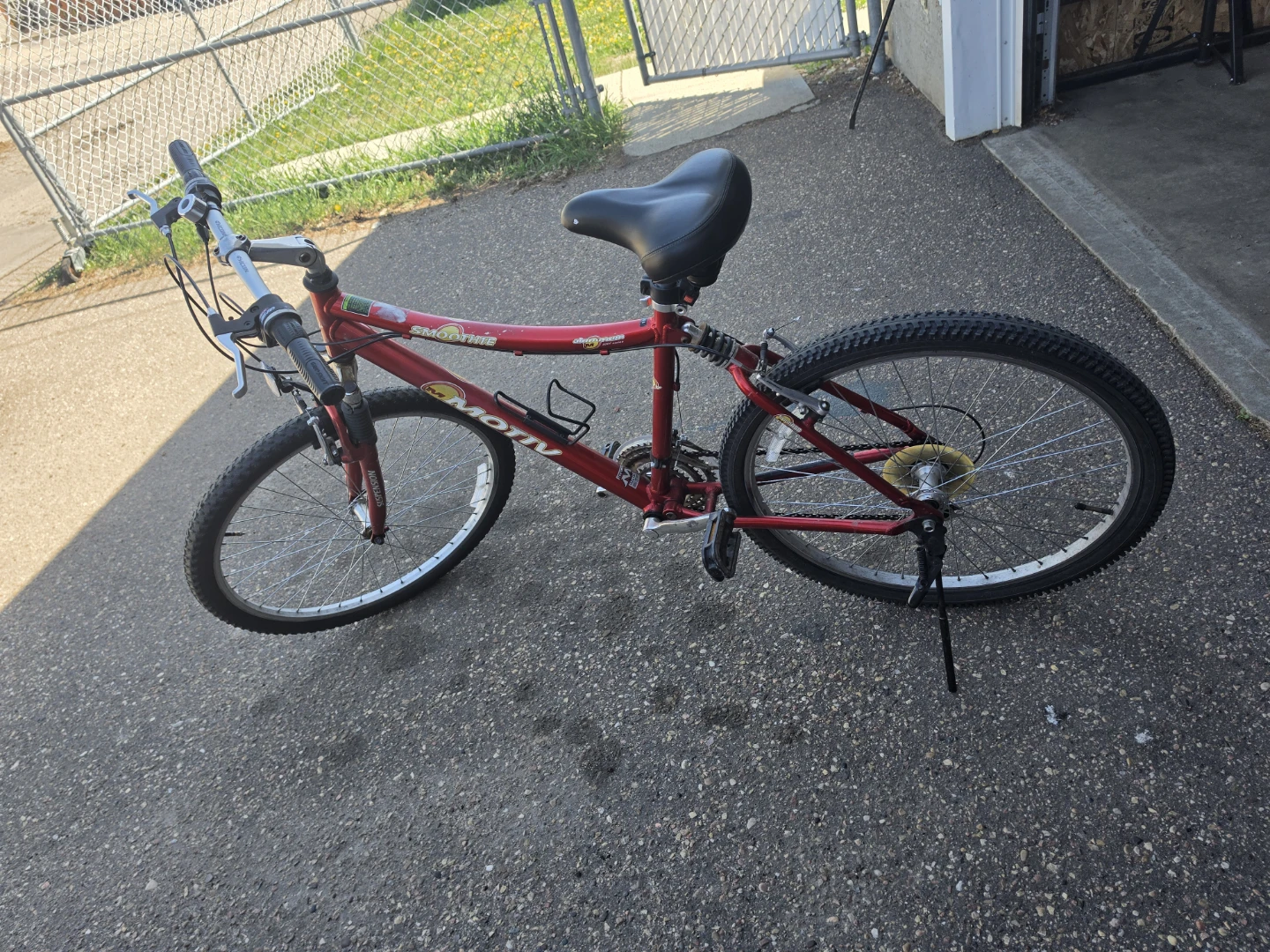 Mooty Mountain Bike - Red - photo 4