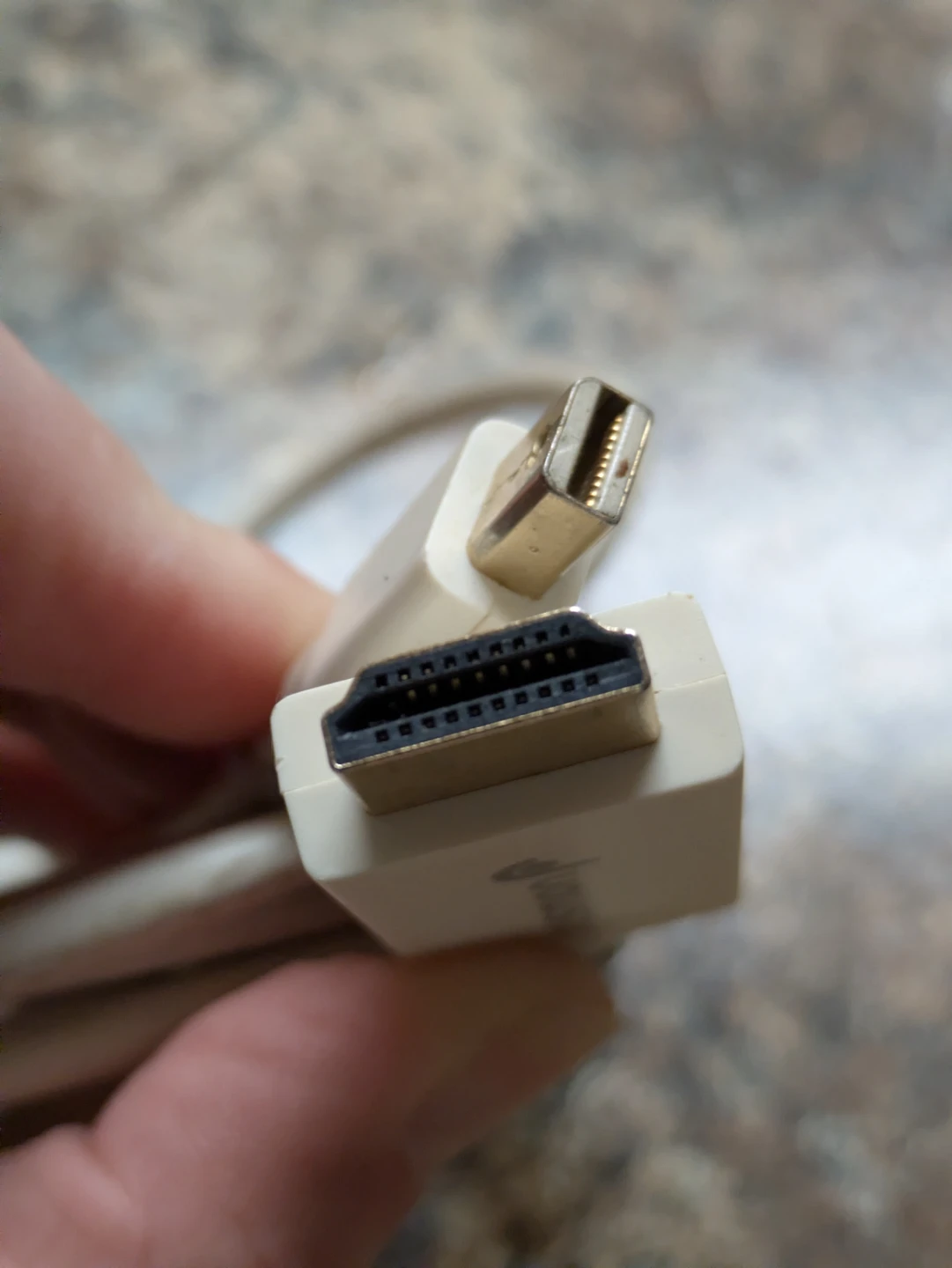 Fosmon HDMI Cable To Displayport Cable for Mac to TV - photo 2