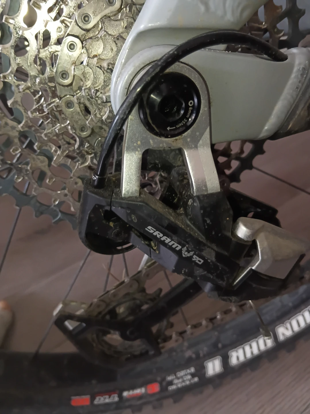 Devinci Troy Eagle LT (2025) - PERFECT CONDITION - photo 4