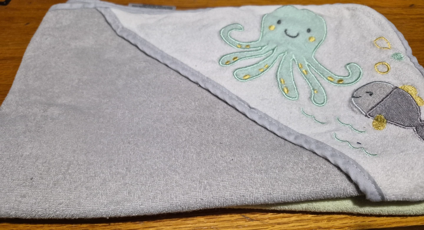 Hooded Baby Towels - Set of 3 - photo 2