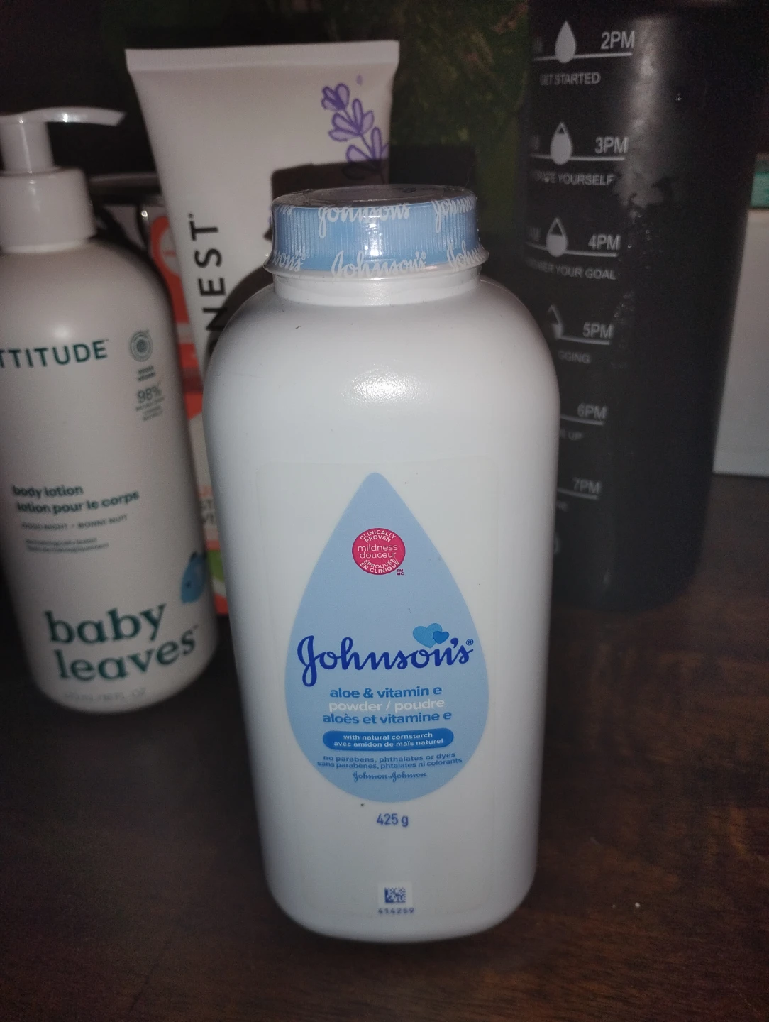 Johnson's Aloe & Vitamin E Baby Powder 425g