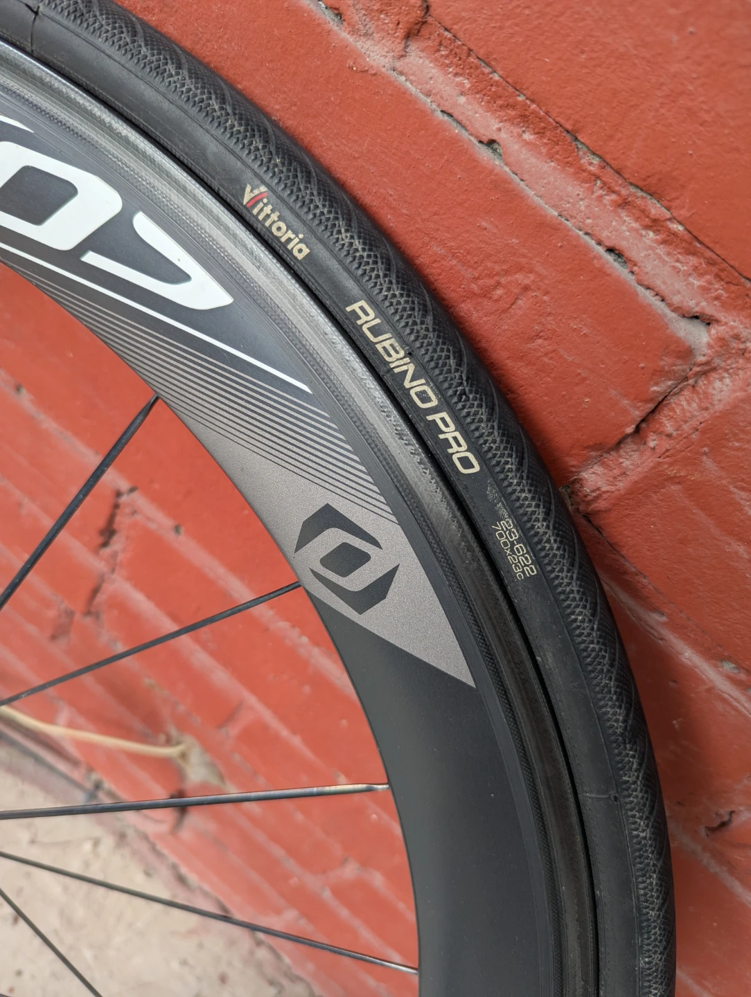 Syncros RR1.0 Carbon Clincher Wheelset - photo 2