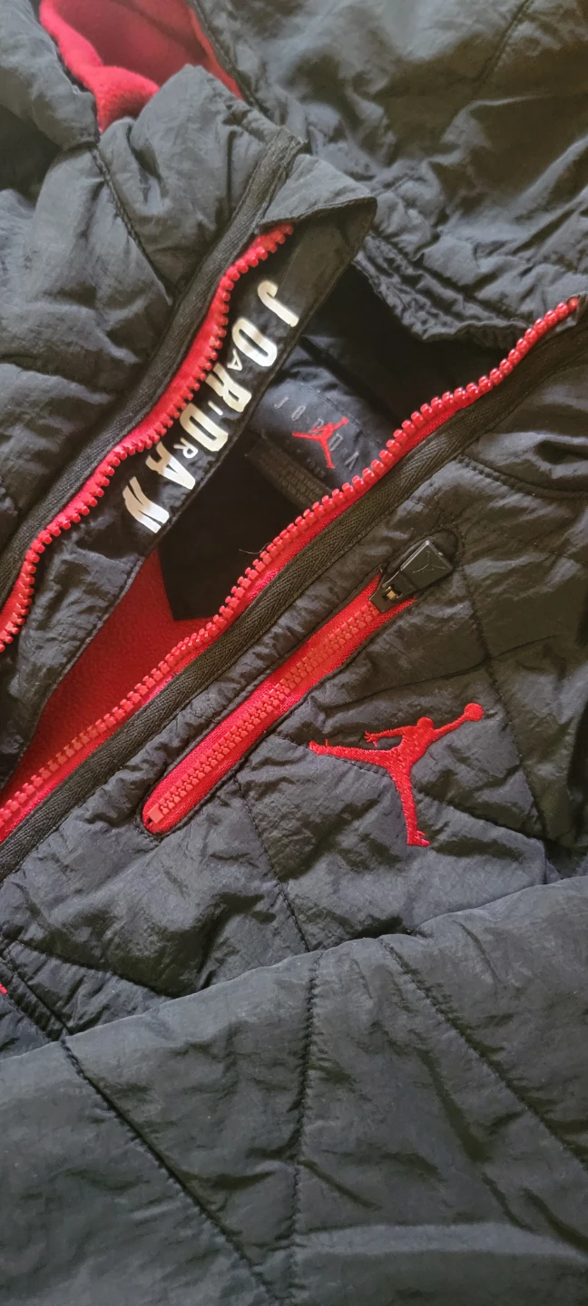 Jordan Kids Puffer Jacket - Black/Red - photo 2