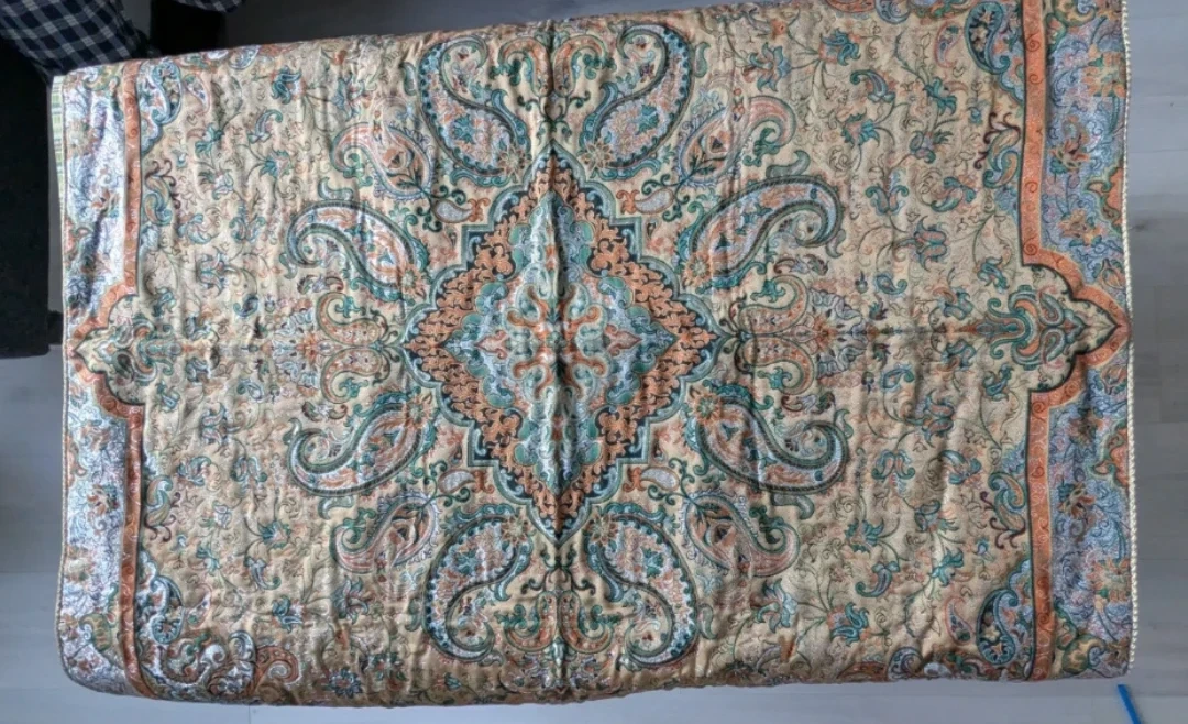 Paisley Print reflective table top - photo 2