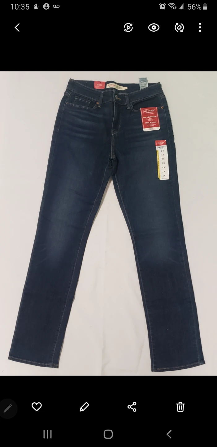 Brand new Women's Levi's Strasse Size 2
