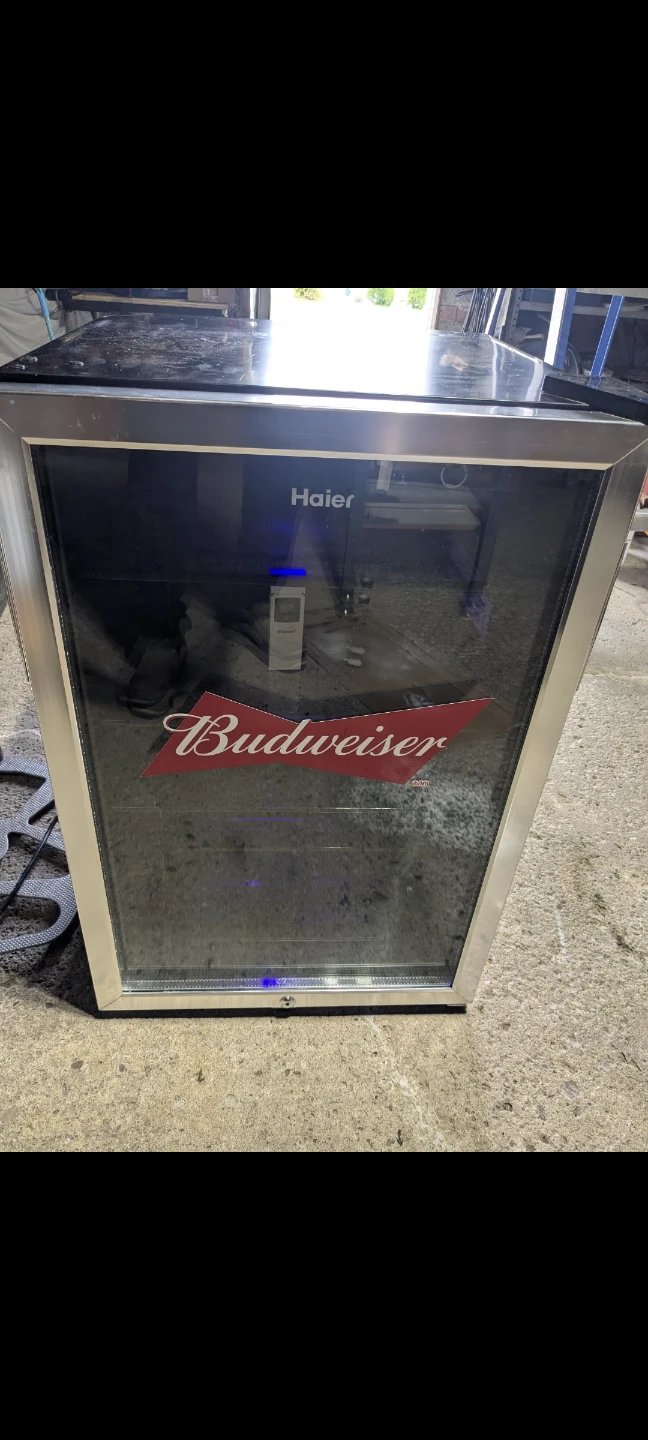 Haier Budweiser Beverage Center Mini Fridge