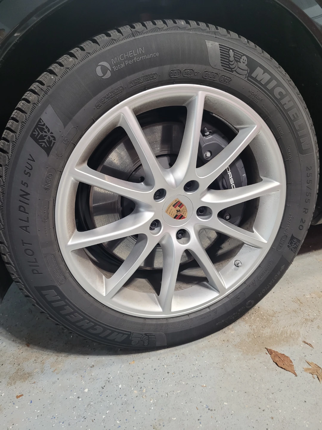 Porsche 20-inch Cayenne Design Winter Wheel Set - photo 4