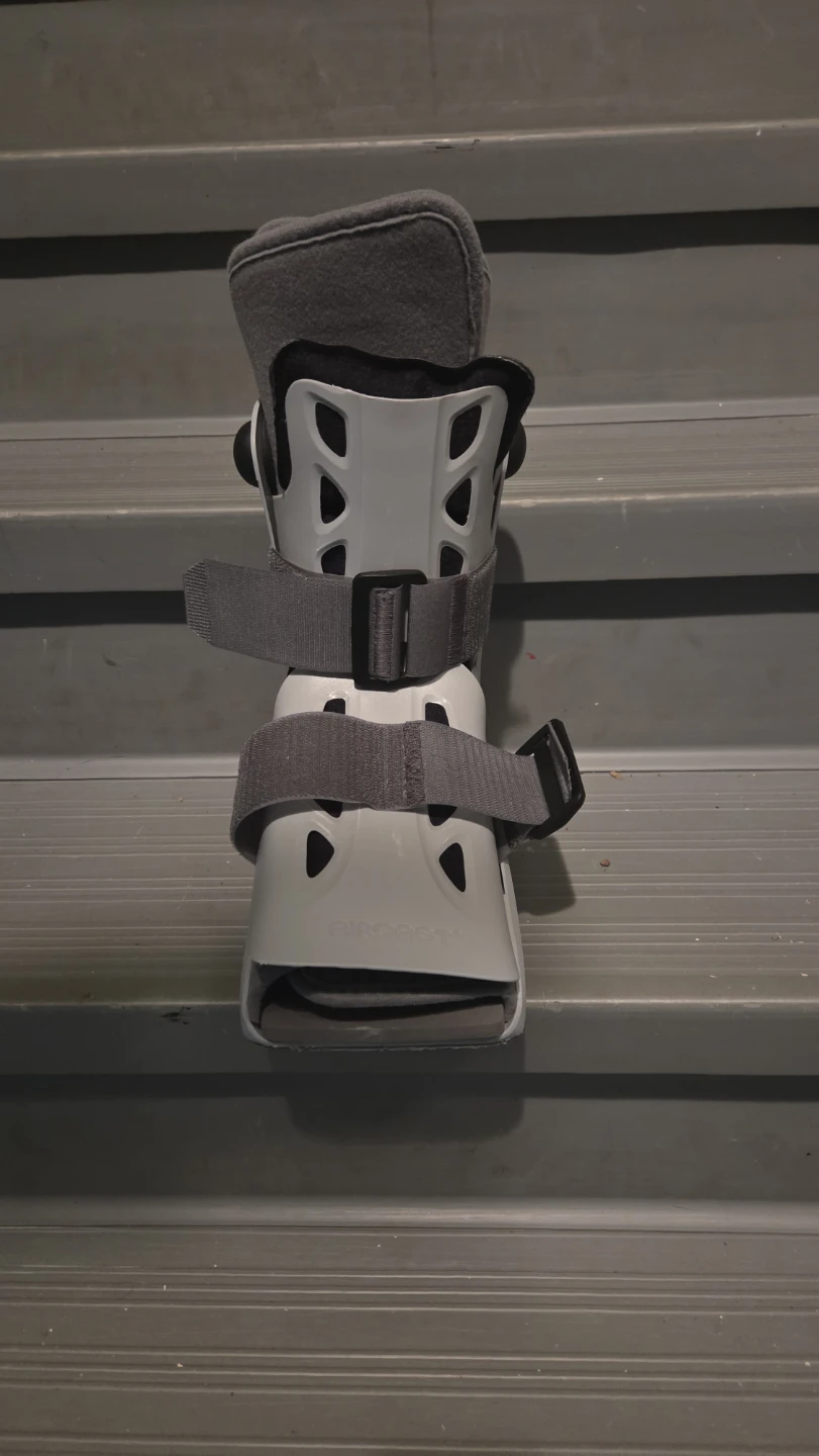 Aircast Walking Boot - photo 2