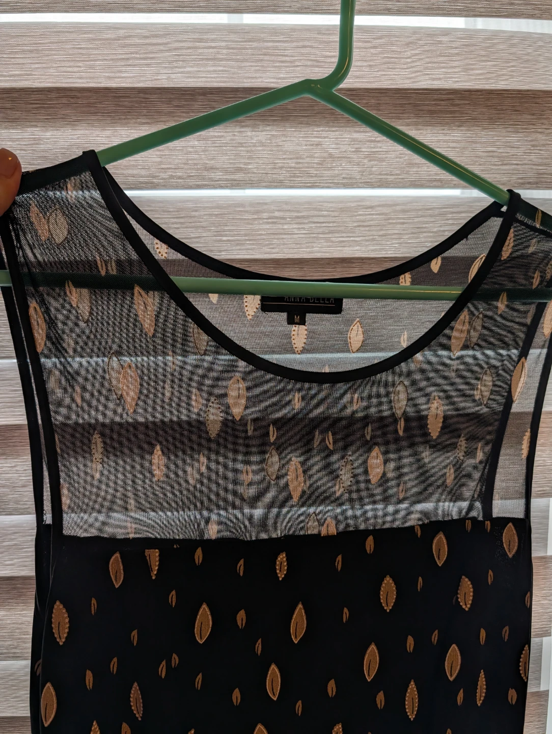Anna Bella Black & Beige Leaf Print Dress - Size M - photo 5