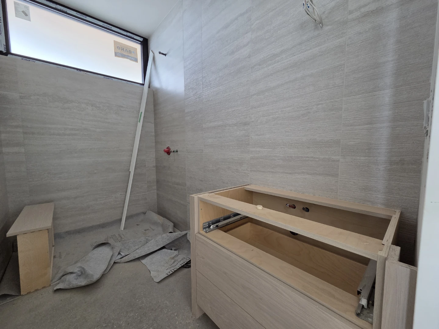 Handy Man For Hire