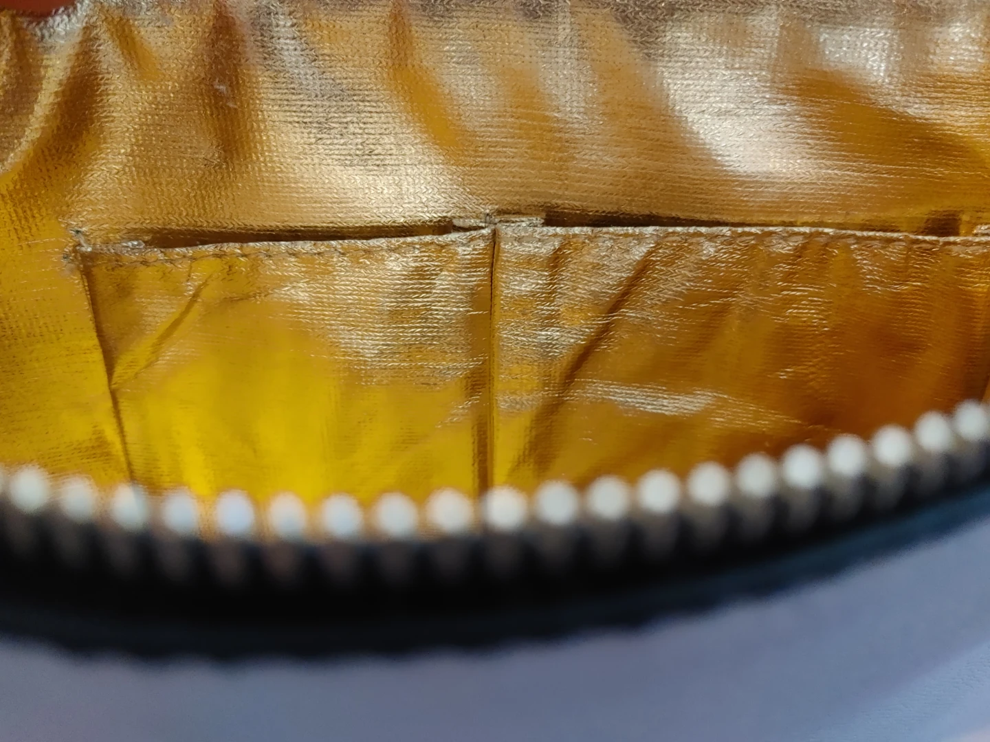 Christian Siriano Clutch with Shoe Design - photo 4