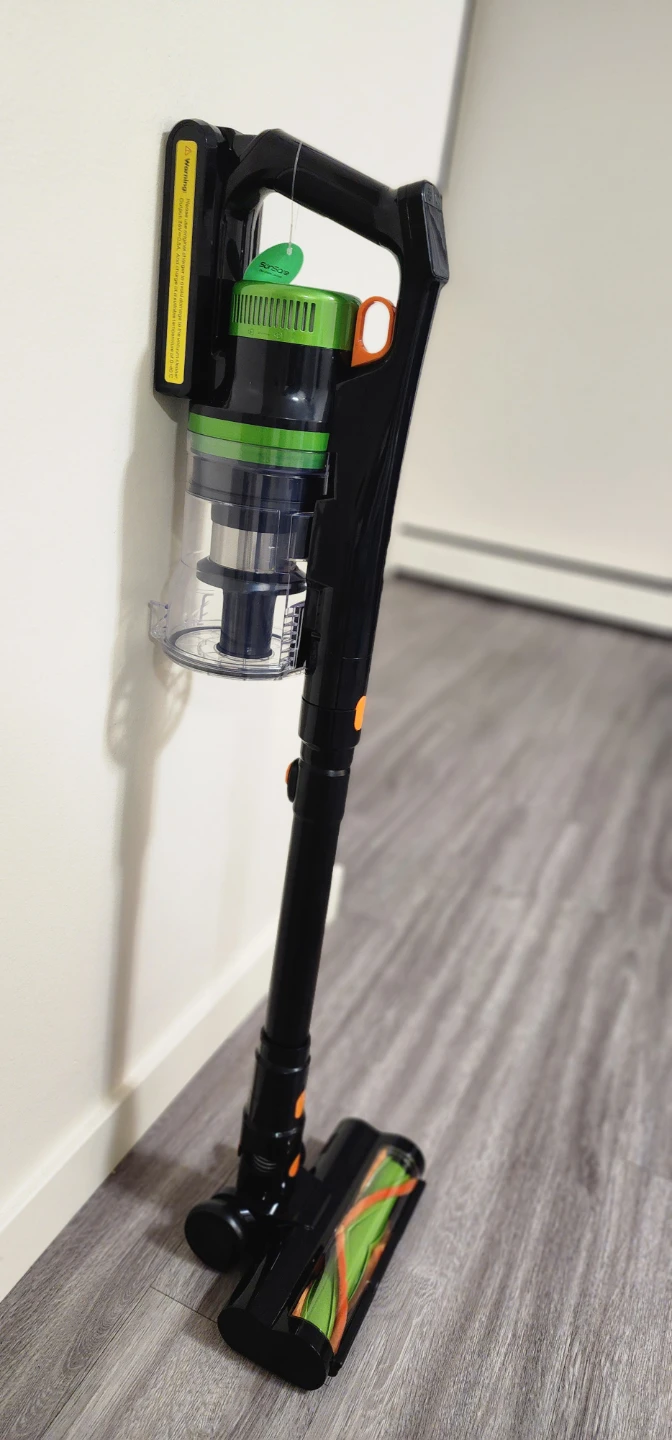 Wireless vacuum cleaner (with extra filter) for sale! - photo 3