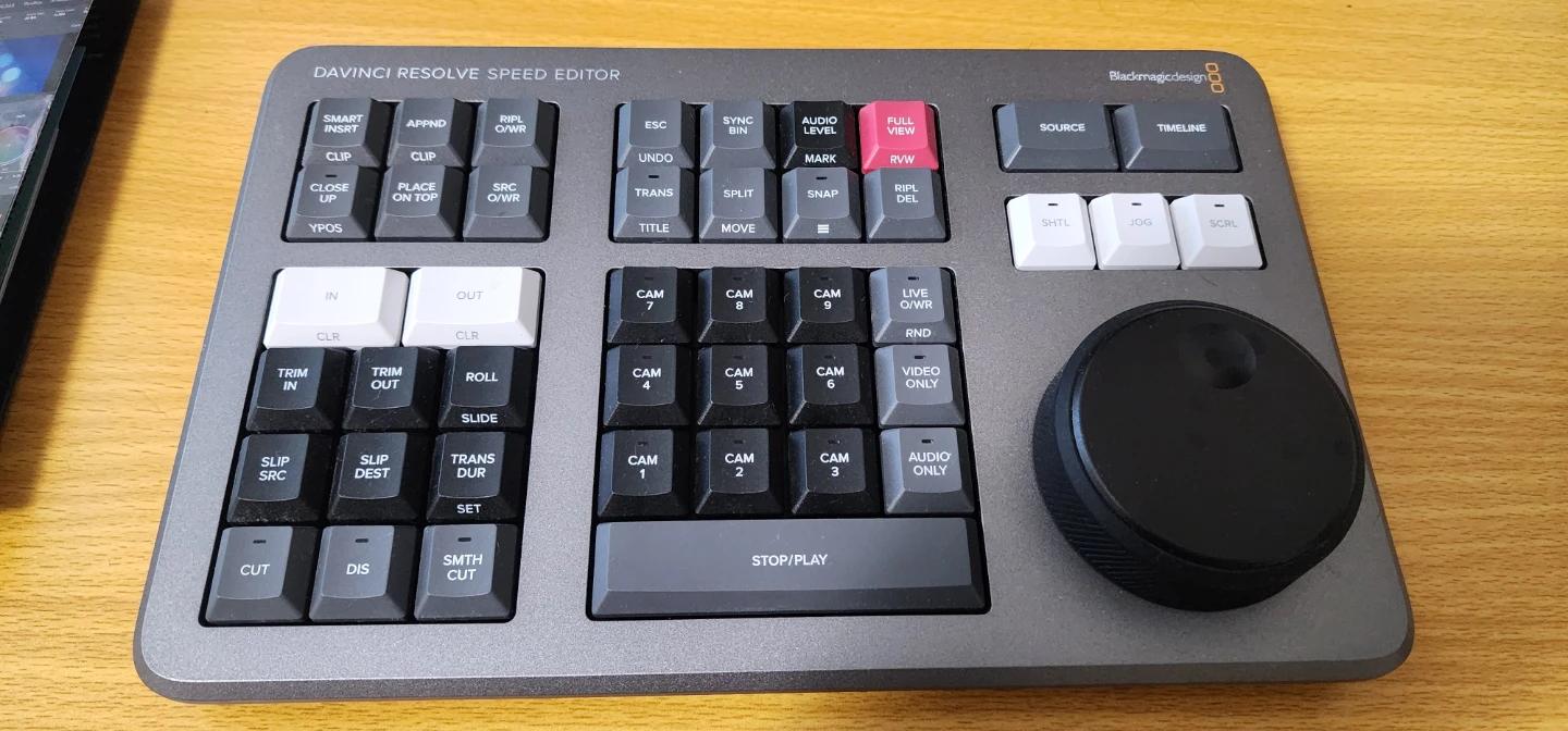 Blackmagic Design DaVinci Resolve Speed Editor