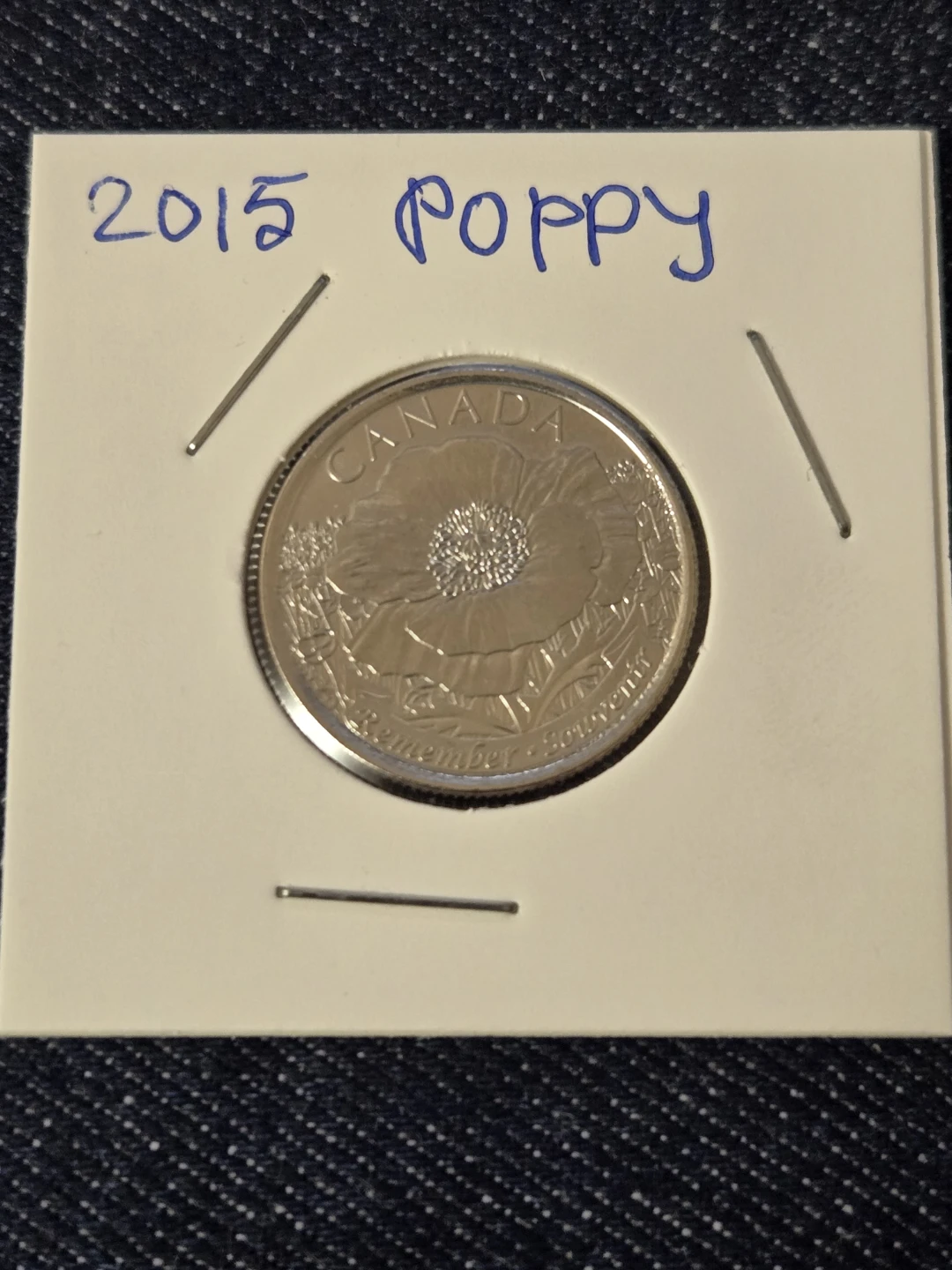 2015 Canada Poppy 25 Cent Coin