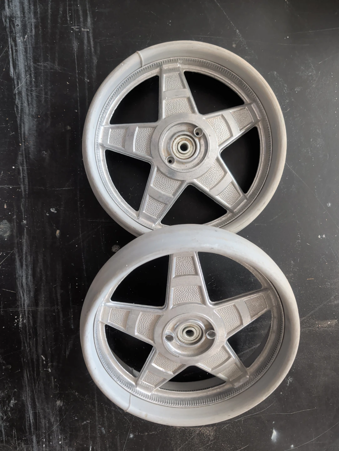 Bag boy replacement wheels and tires - photo 2