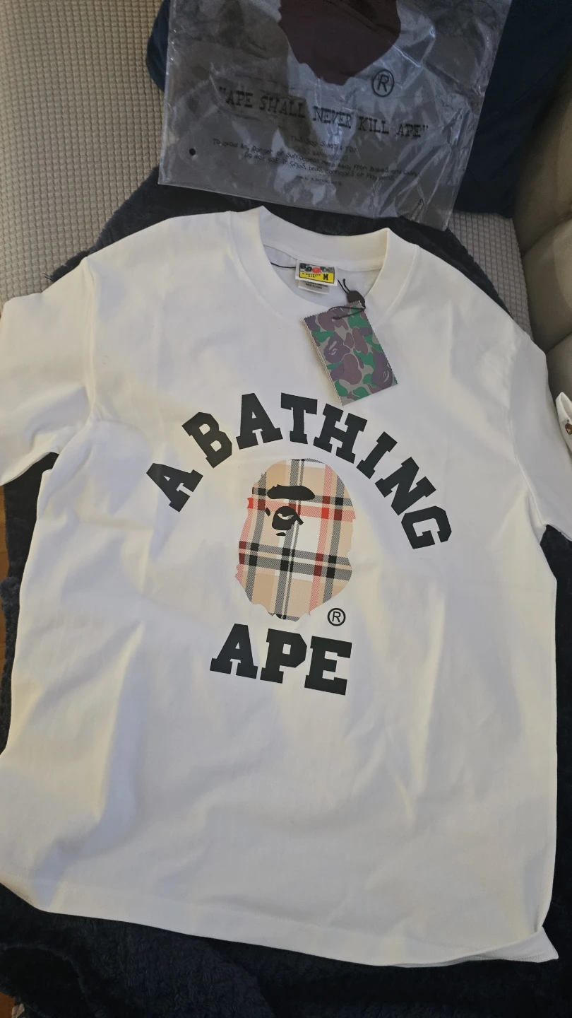 A Bathing Ape White T-Shirt Size M