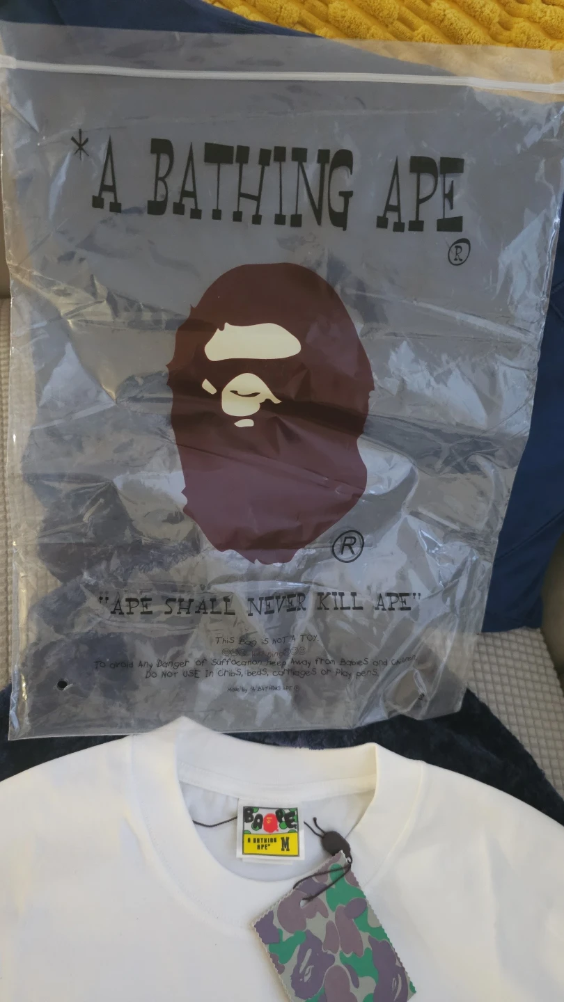 A Bathing Ape White T-Shirt Size M - photo 4