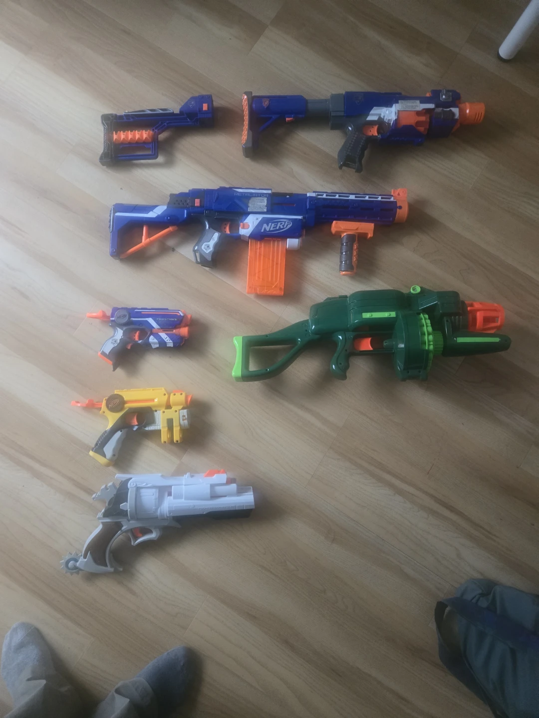 Nerf blaster lot