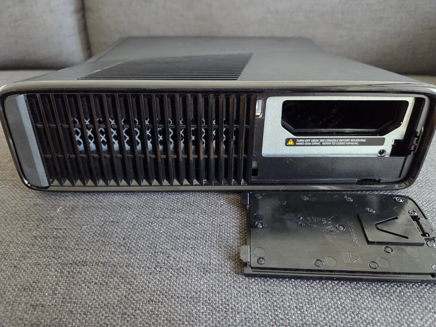 Xbox 360 S Console Only (no cables and controllers) - photo 5