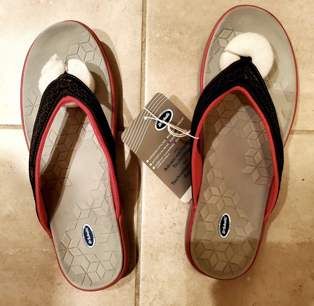 Dr. Scholl's Women's Flip Flops - Size 8 - Black/Red