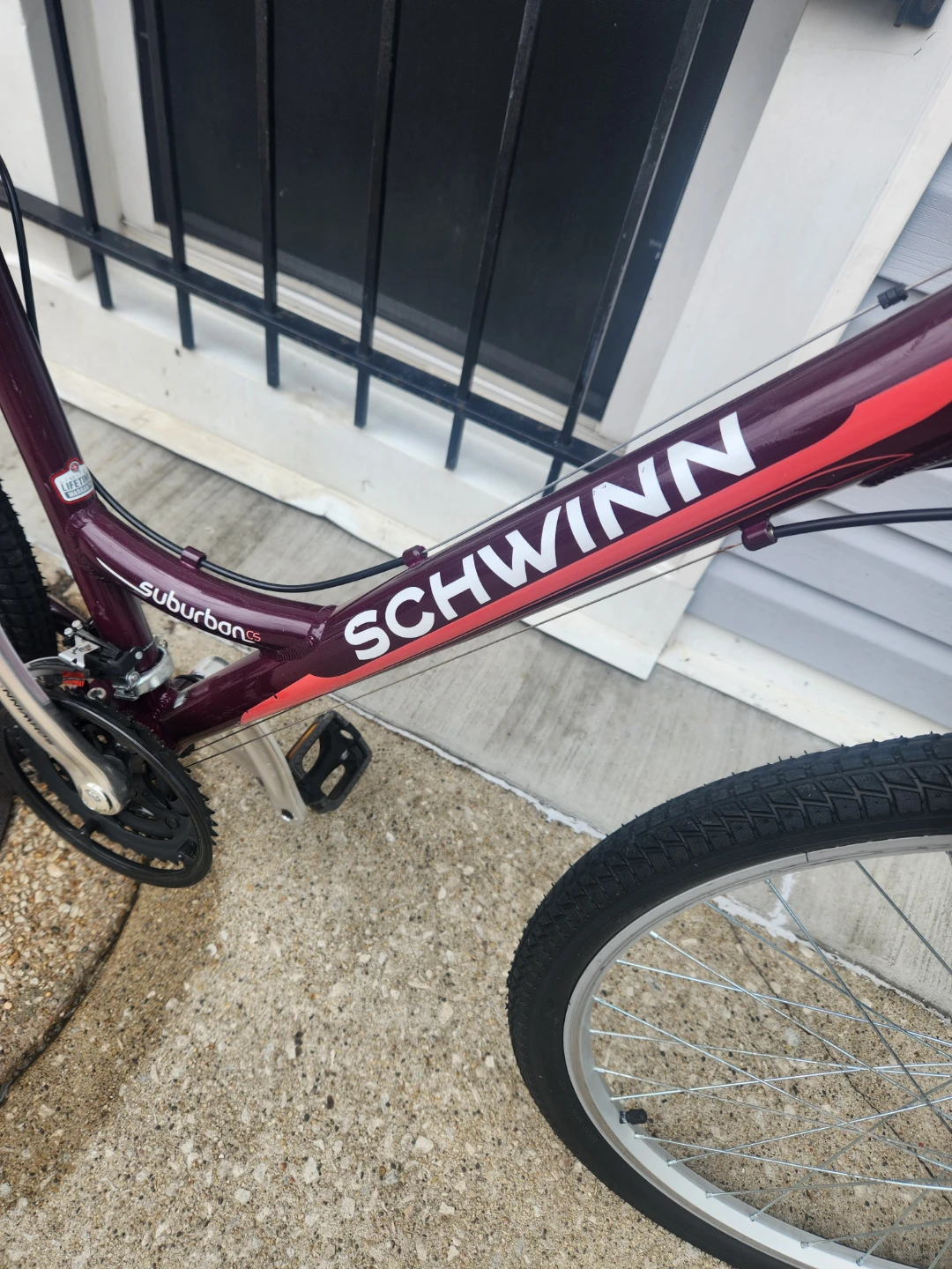 Schwinn Suburban Women's Bicycle - photo 2