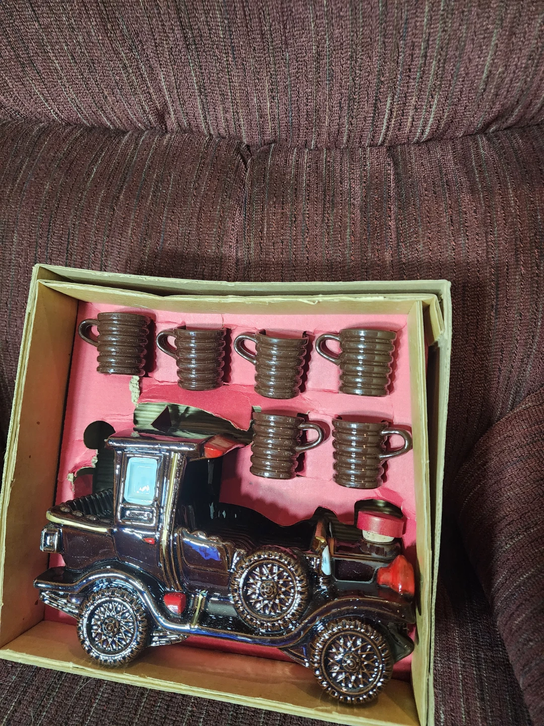 Zellers Decorative Decanter Set - Antique Car - photo 3