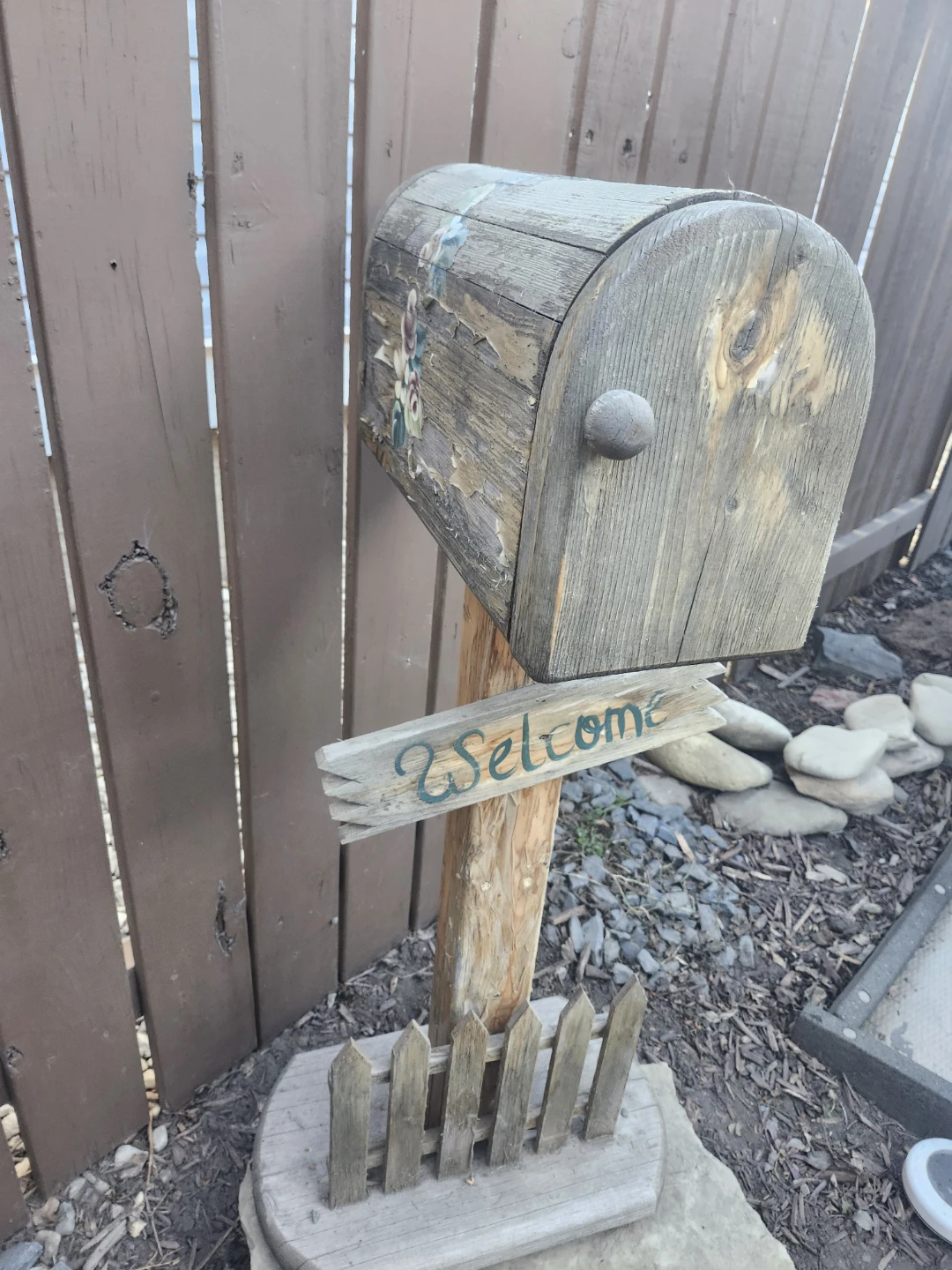 Wooden Mailbox with "Welcome" Sign - photo 5