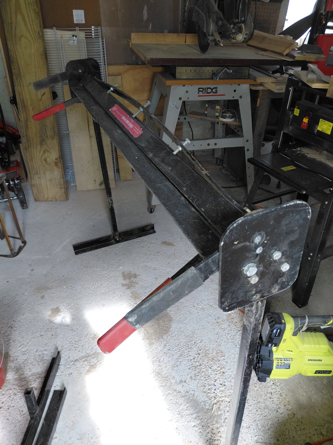 Black Metal Work Stand