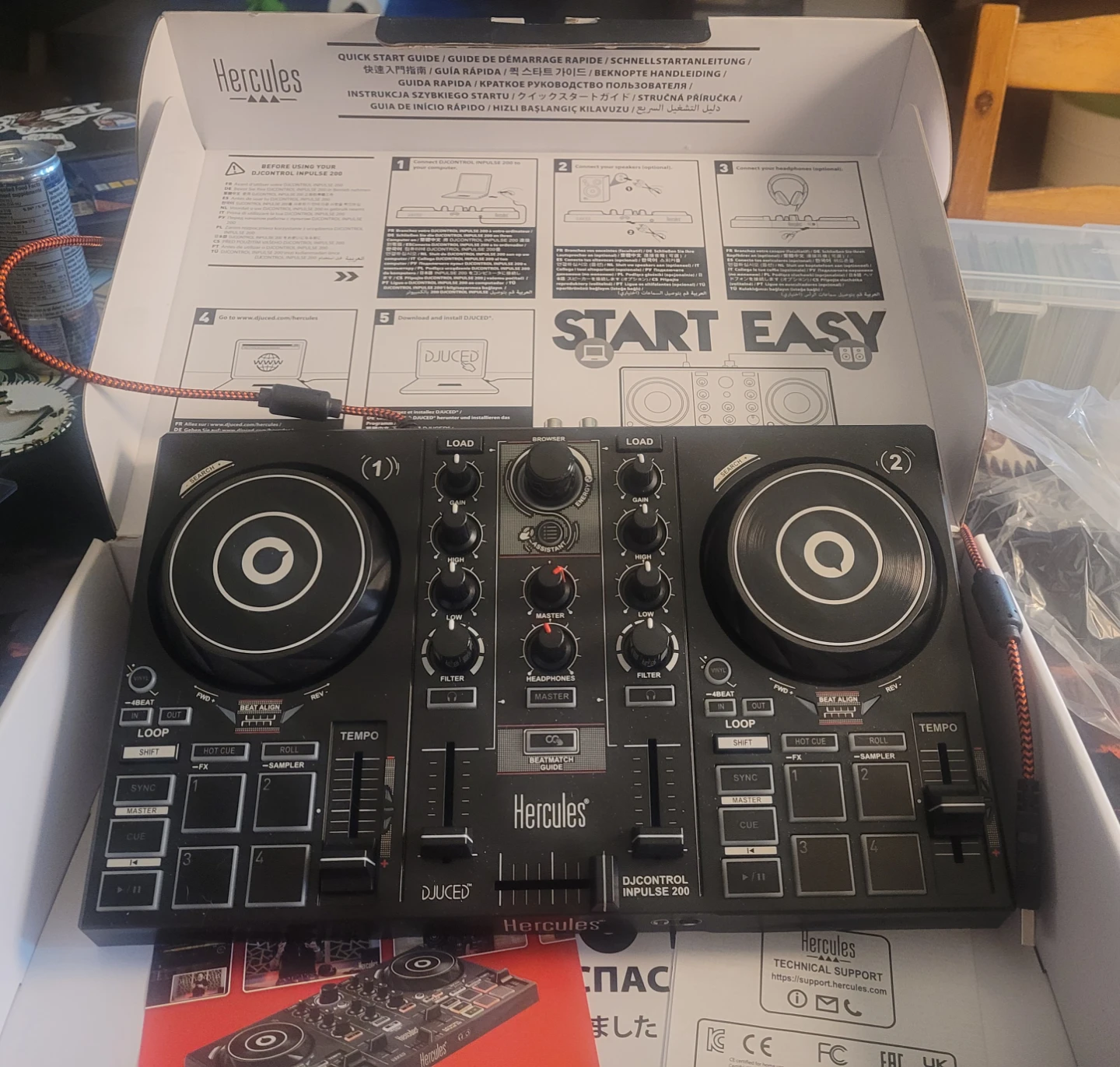 Hercules DJControl Inpulse 200 - photo 2