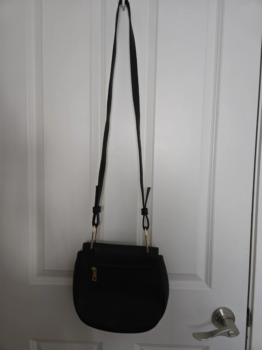 JOANEL Black Crossbody Bag with Tassel - photo 4