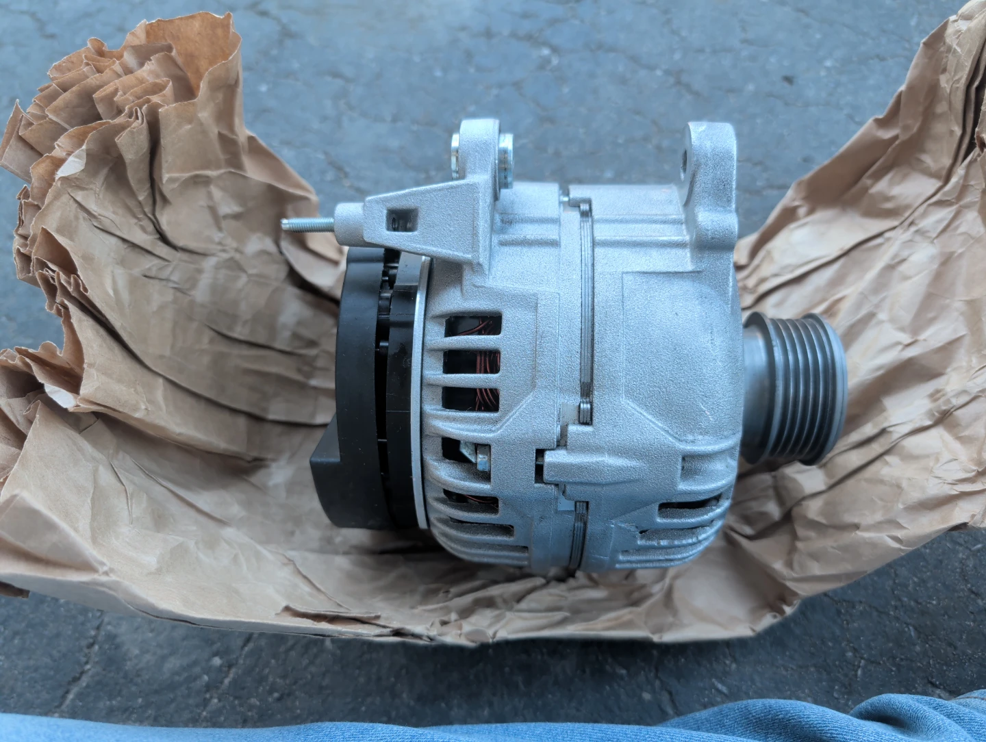 TYC 2-11254 New Alternator for Volkswagen - photo 2