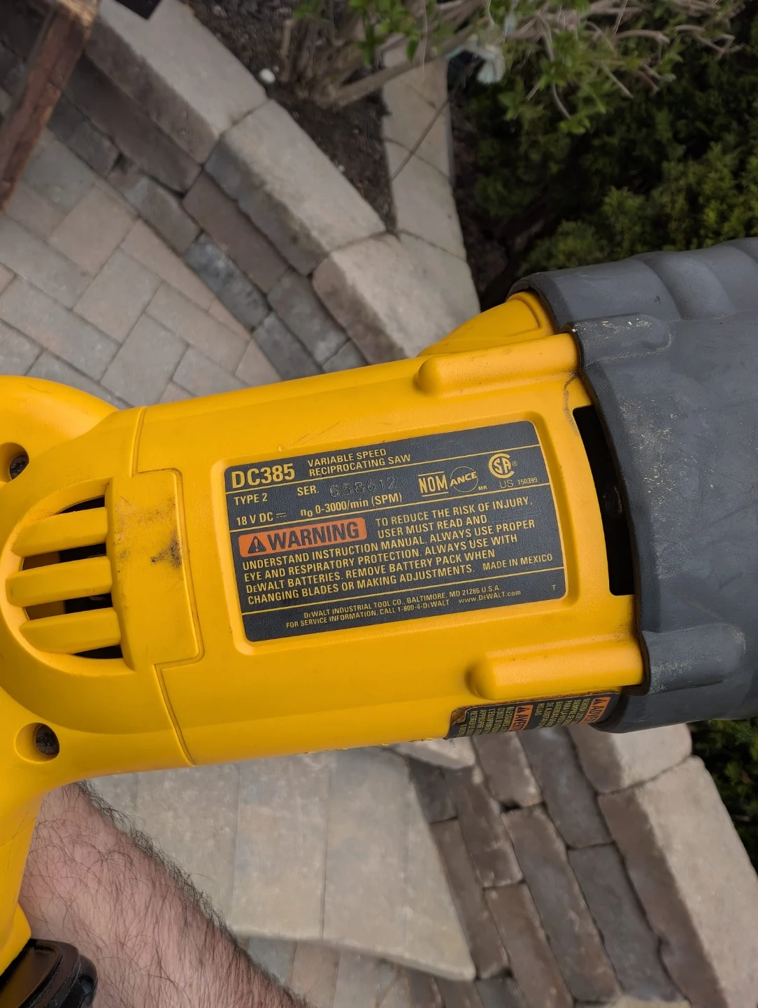 DeWalt DC385 18V Cordless Reciprocating Saw with Charger - photo 5