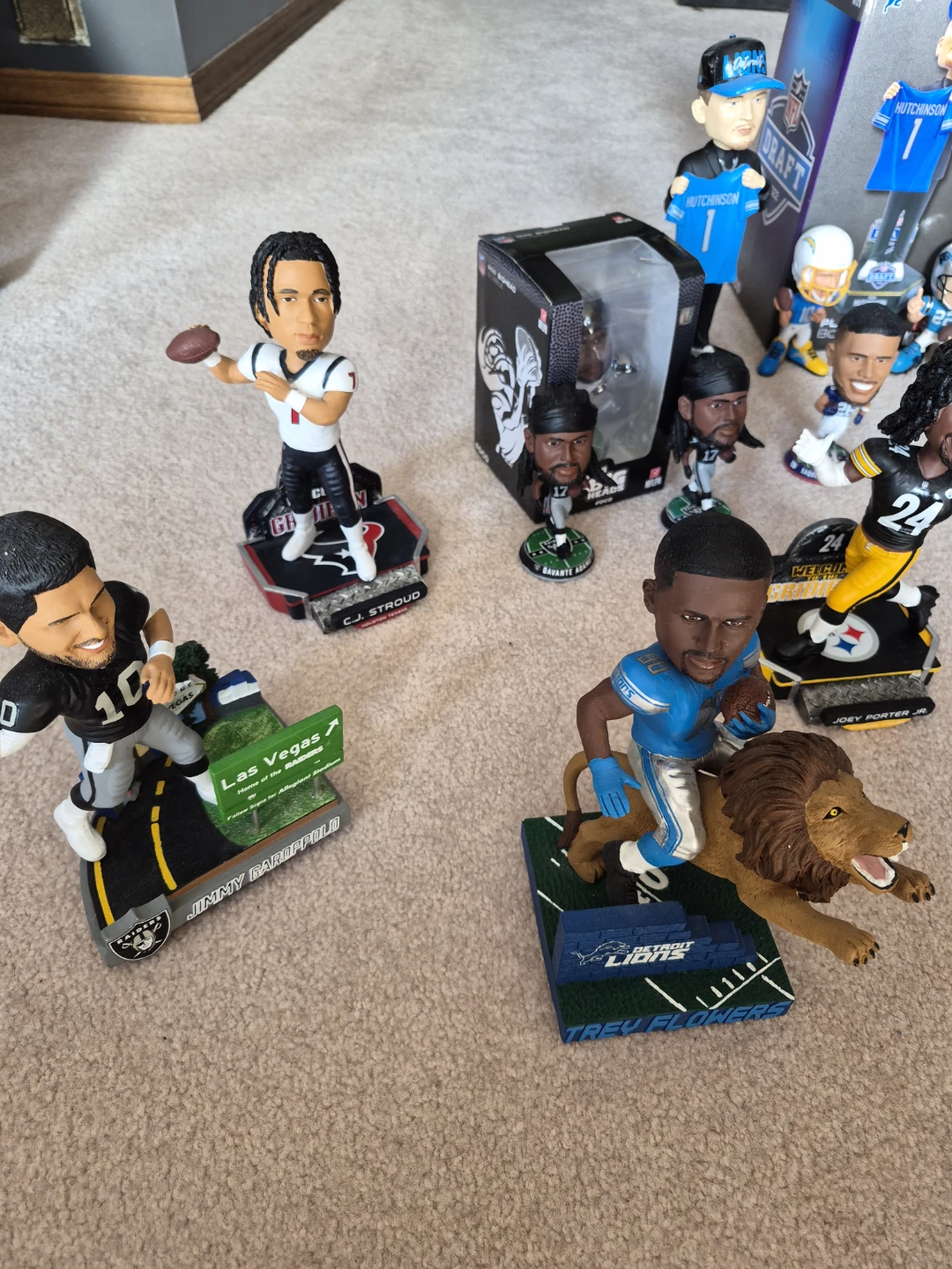 Collection of NFL Player Bobbleheads - photo 2