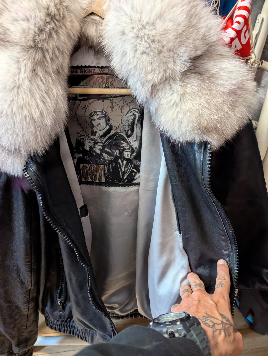 Amiri Men's Black Leather Bomber Jacket with Fur Collar - photo 2