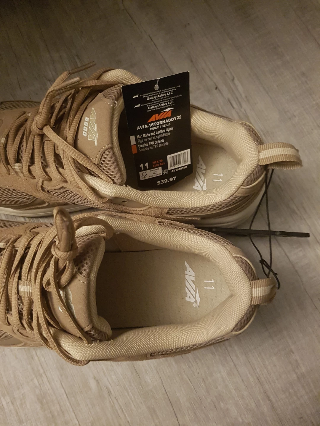 Brand new AVIA 5000 Tornado Running Shoes - Size 11 - photo 3