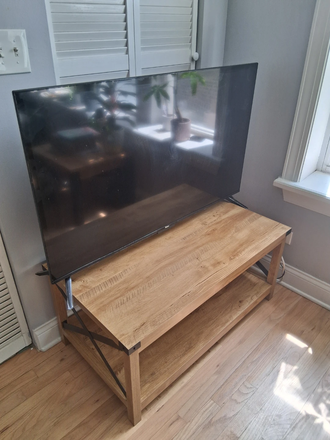 Roku TV 50-Inch Select Series 4K HDR