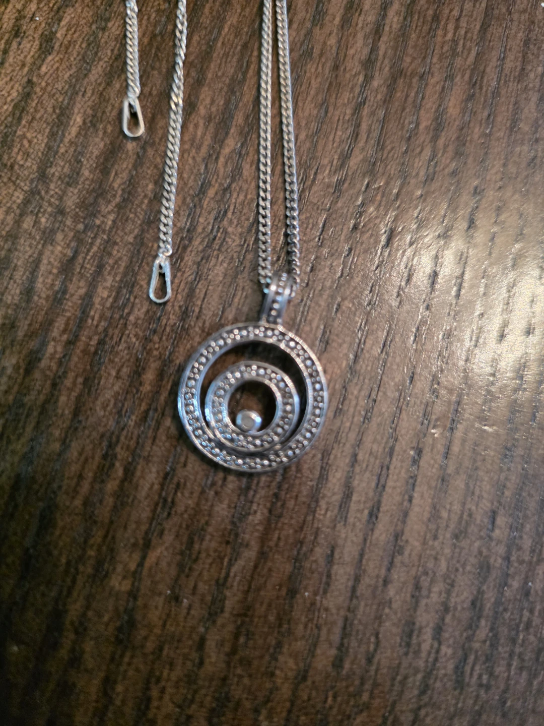925 Sterling Silver chain with circle pendant 24" 5 grams - photo 2