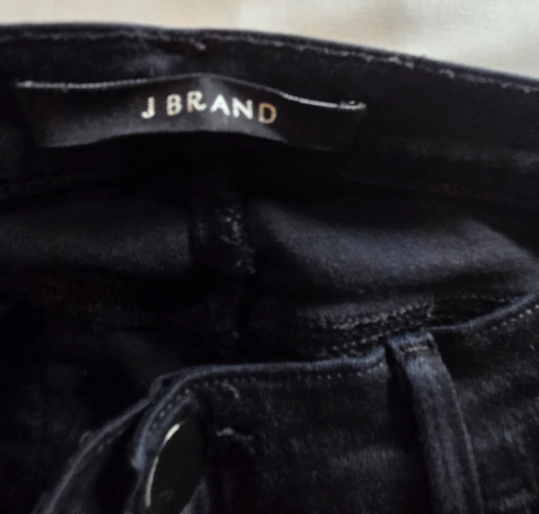 J Brand Black Distressed Skinny Jeans Size 27 - photo 3